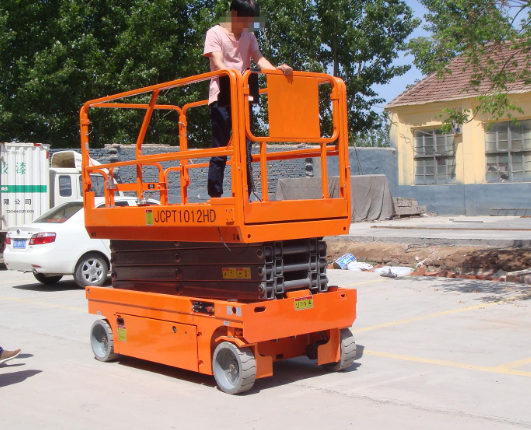 唐山移动式升降平台规格与使用规范